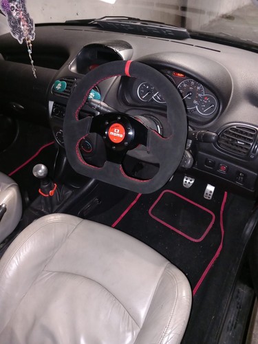 Momo flatbottom steering wheel - flatbottom,