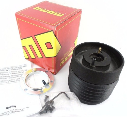 Momo steering wheel hub - , boss